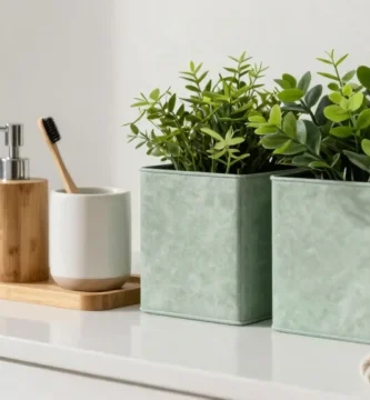 17 Bathroom Accessories Sets That Simplify Styling