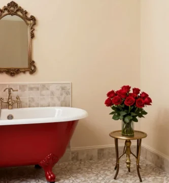 17 Red Bathroom Accessories for Bold Accent Decor