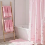 19 Pink Bathroom Accessories for Soft and Playful Decor